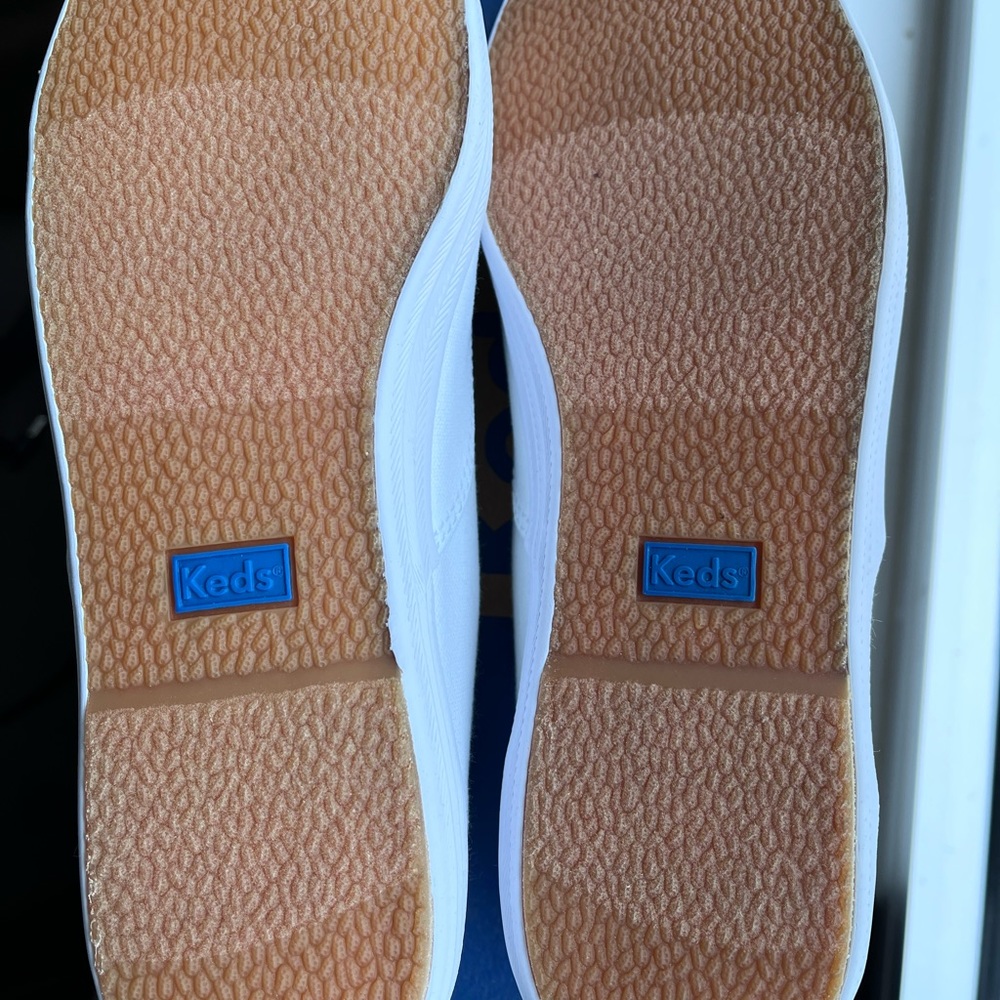 Keds Champion OC White Sneaker. - Picture 7 of 8